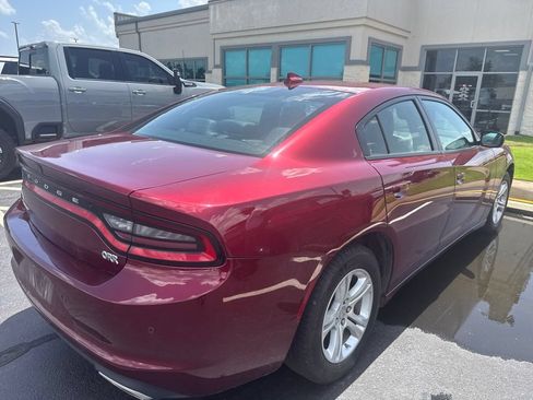 Used 2023 Dodge Charger SXT RWD image 4