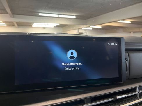 Used 2025 Hyundai Santa Fe SEL image 24