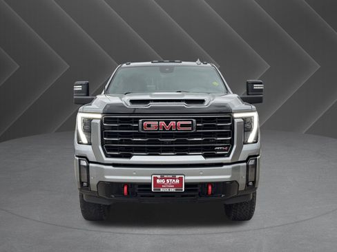 Used 2024 GMC Sierra 2500 AT4 w/ AT4 Premium Plus Package image 3