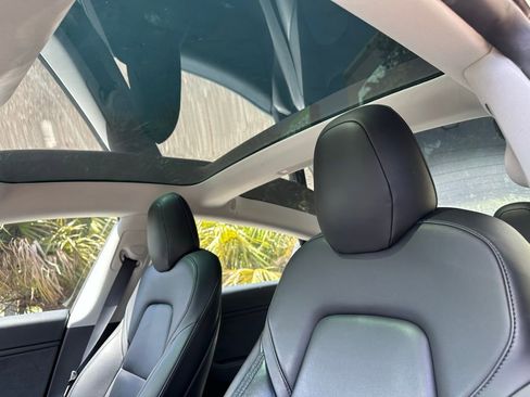 Used 2020 Tesla Model 3 Long Range image 24