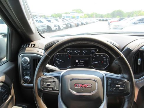 Used 2021 GMC Sierra 1500 SLT w/ SLT Premium Plus Package AWD/4WD image 35