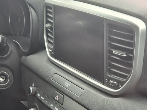 Used 2022 Kia Sportage Nightfall Edition FWD image 15