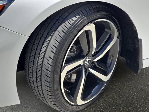 Used 2019 Honda Accord Sport image 34