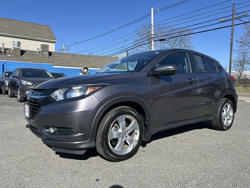 Used 2016 Honda HR-V EX image 1