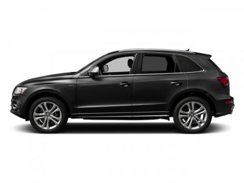 Used 2017 Audi SQ5 Premium Plus w/ Technology Package image 3