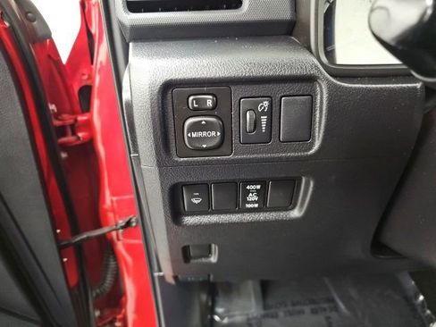 Used 2015 Toyota 4Runner Trail w/ Four Season Floor Mat Package AWD/4WD image 16