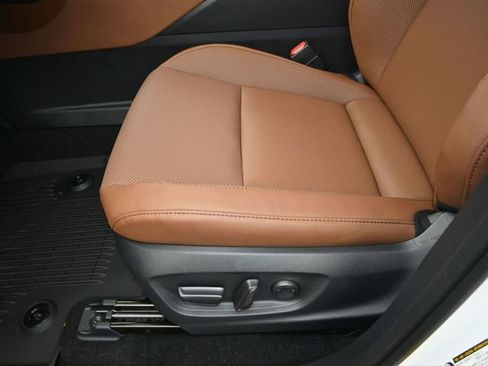 New 2026 Toyota Crown Signia AWD/4WD image 10