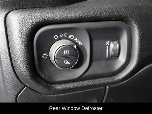 Used 2023 RAM 1500 Big Horn AWD/4WD image 22