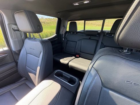 Used 2024 GMC Sierra 1500 Denali image 95