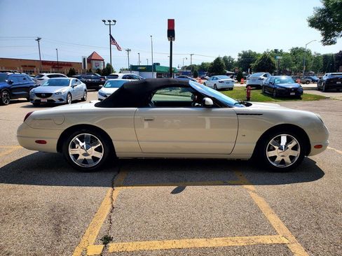 Used 2003 Ford Thunderbird RWD image 4