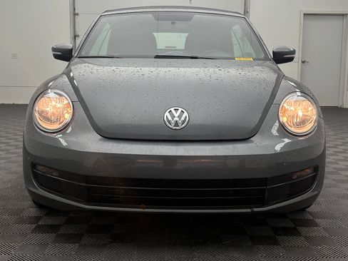 Used 2014 Volkswagen Beetle 1.8T FWD image 8