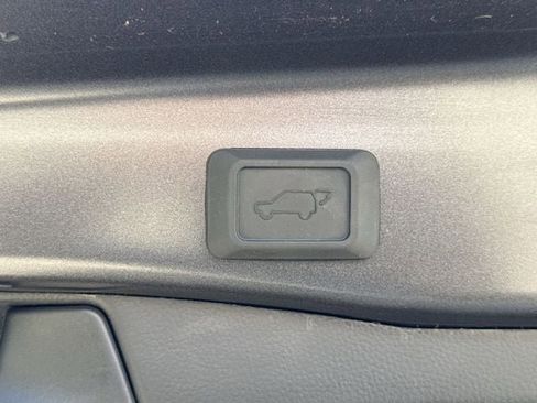 Used 2024 Toyota RAV4 XLE Premium FWD image 34