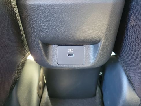 Used 2025 Nissan Versa SV w/ Trunk Package FWD image 14