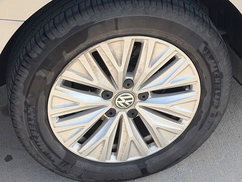 Used 2019 Volkswagen Jetta S FWD image 8