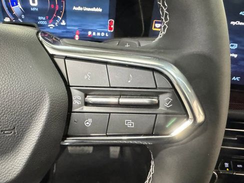 New 2026 Chevrolet Traverse Z71 w/ Enhanced Driving Package AWD/4WD image 19
