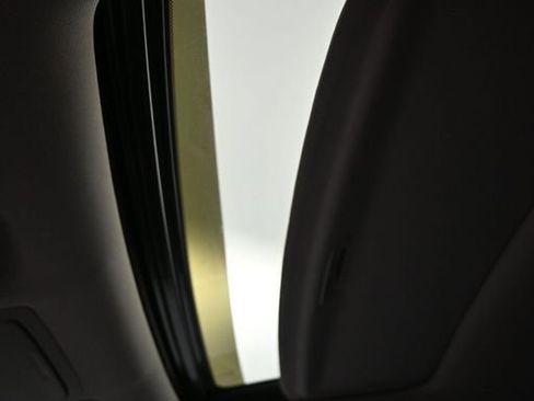 Used 2015 Honda Crosstour EX-L image 18