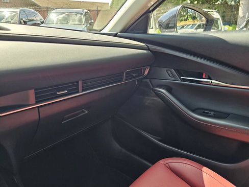Certified 2023 MAZDA CX-30 AWD 2.5 S w/ Preferred Package image 30