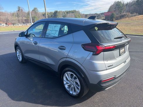 New 2027 Chevrolet Bolt LT w/ Comfort Package image 5