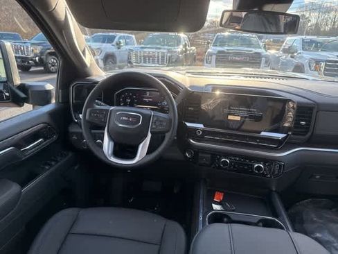 New 2026 GMC Sierra 2500 SLT w/ SLT Convenience Package image 14