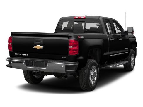 Used 2016 Chevrolet Silverado 2500 LTZ w/ LTZ Plus Package AWD/4WD image 2