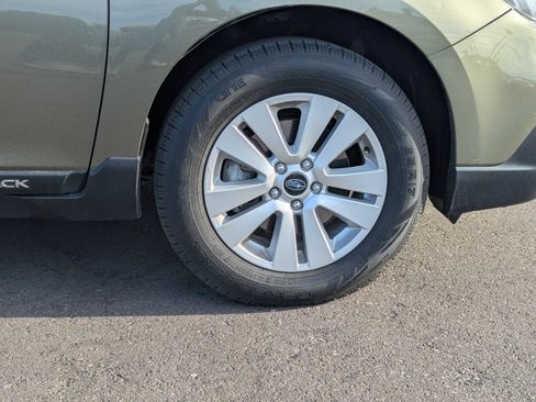 Used 2018 Subaru Outback 2.5i Premium AWD/4WD image 47