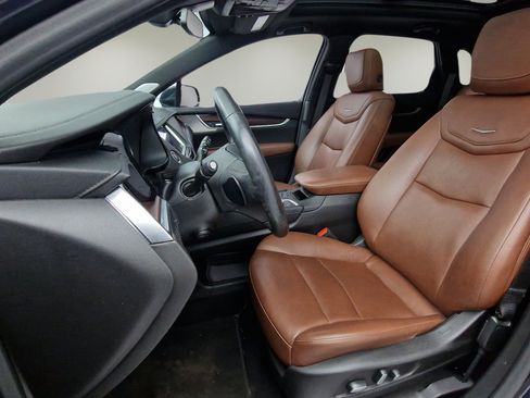 Used 2022 Cadillac XT5 Premium Luxury AWD/4WD image 15
