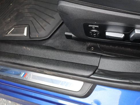 Used 2019 BMW 330i xDrive Sedan w/ M Sport Package AWD/4WD image 27