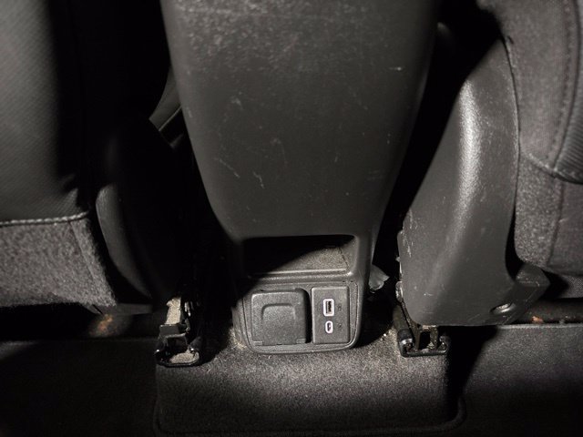 Used 2021 Chevrolet TrailBlazer RS w/ Sun and Liftgate Package FWD image 38