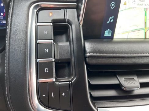 Used 2024 Chevrolet Tahoe Z71 w/ Z71 Off-Road Package image 38