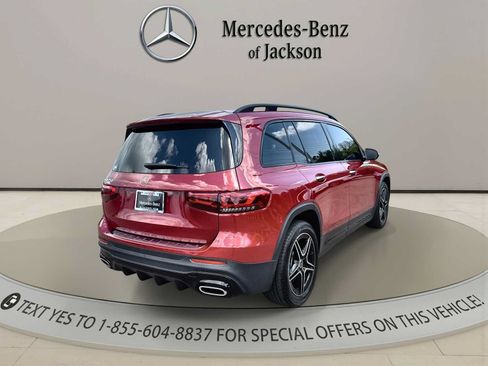 Used 2020 Mercedes-Benz GLB 250 image 8