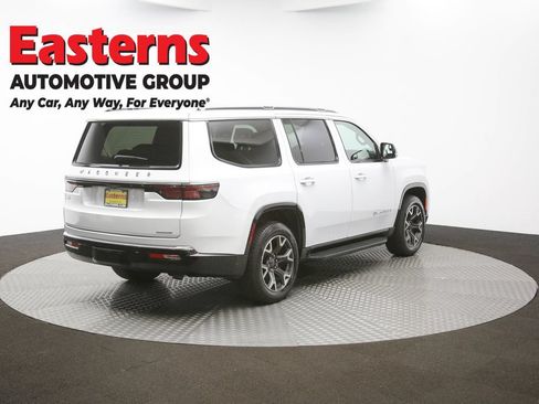 Used 2023 Jeep Wagoneer Series III w/ Preferred Equipment Group RWD image 38