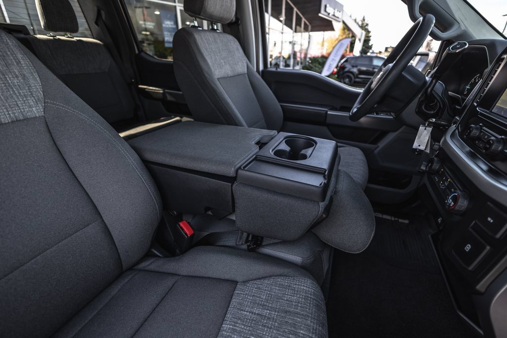Used 2022 Ford F150 XLT w/ XTR Package AWD/4WD image 32