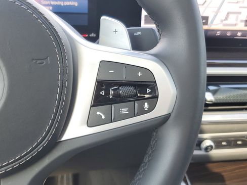 Used 2024 BMW X6 xDrive40i image 23