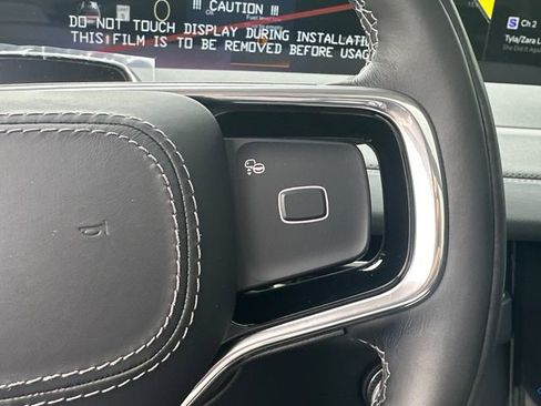New 2026 Lincoln Navigator Reserve AWD/4WD image 25