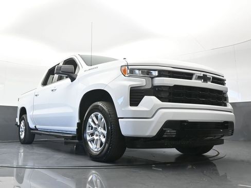 Used 2023 Chevrolet Silverado 1500 RST RWD image 65