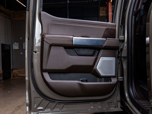 Used 2026 Ford F250 King Ranch w/ Chrome Package image 39