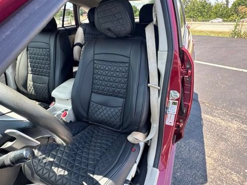 Used 2014 Subaru Crosstrek 2.0i Premium AWD/4WD image 10