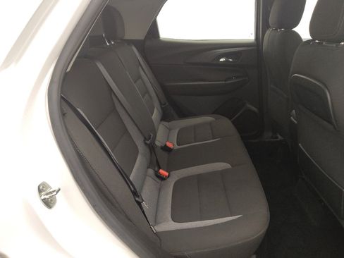 Used 2023 Chevrolet TrailBlazer LS image 19