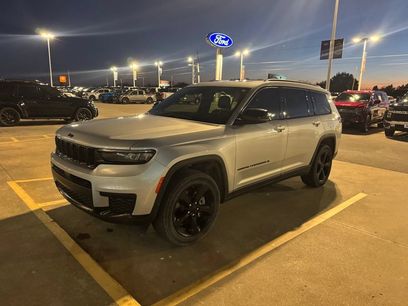 Used 2021 Jeep Grand Cherokee L Laredo