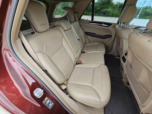 Used 2014 Mercedes-Benz ML 350 BlueTEC 4MATIC image 18