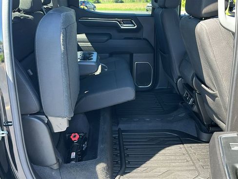 Used 2023 GMC Sierra 1500 Elevation w/ LPO, Elevation Black Package AWD/4WD image 29