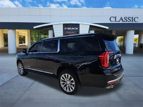 Used 2024 GMC Yukon XL Denali w/ Denali Reserve Package image 6