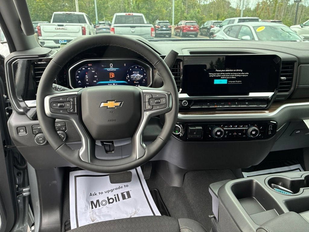 New 2026 Chevrolet Silverado 1500 LT AWD/4WD image 4