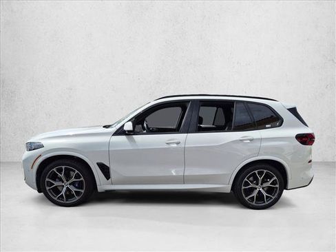 Certified 2026 BMW X5 xDrive40i w/ M Sport Package AWD/4WD image 8