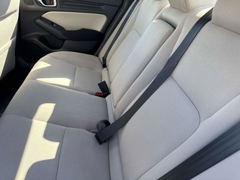 Used 2022 Honda Civic EX image 14