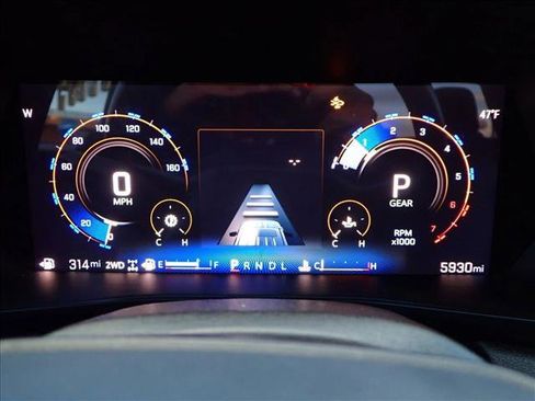 Used 2024 Chevrolet Colorado W/T image 21