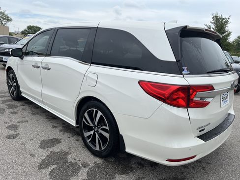 Used 2018 Honda Odyssey Elite image 6
