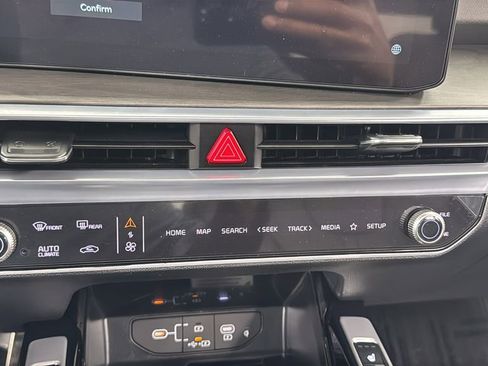 New 2026 Kia Sorento SX image 28