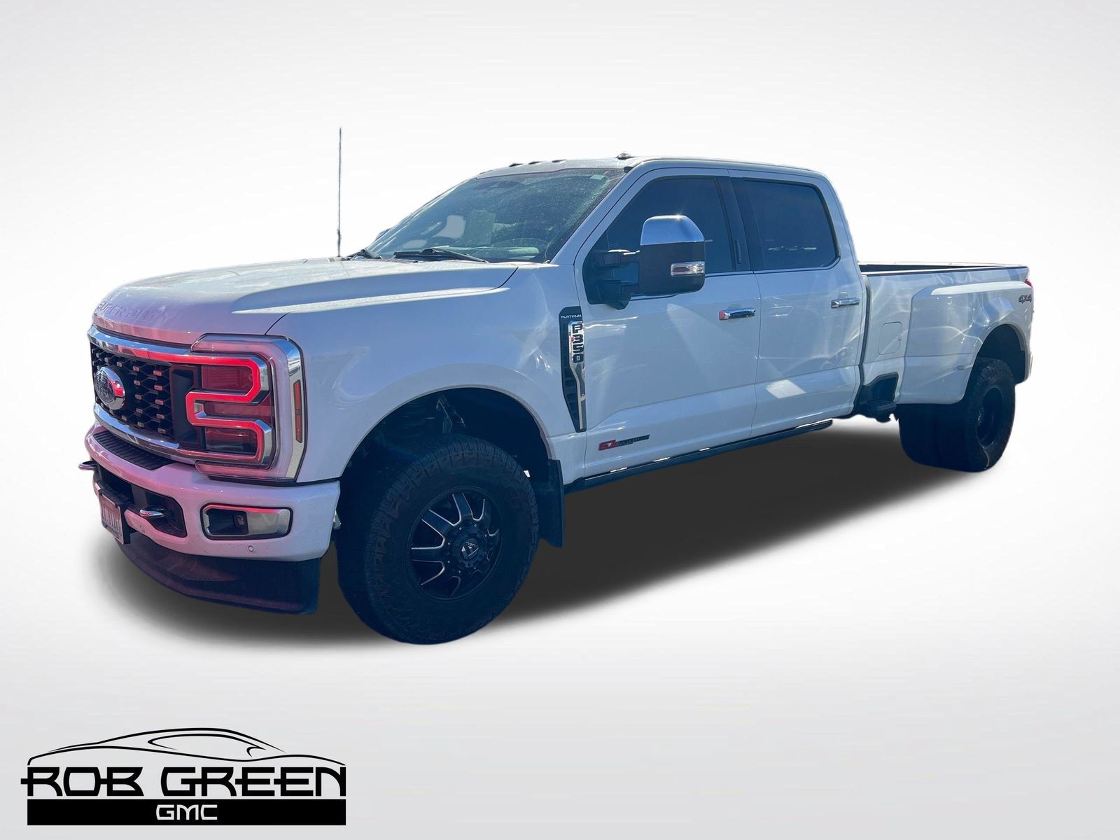 Used 2024 Ford F350 Platinum AWD/4WD image 1