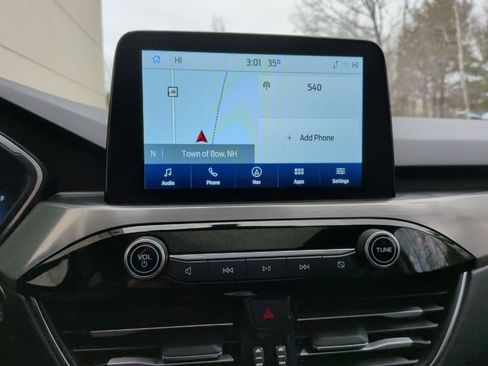 Used 2022 Ford Escape Titanium w/ Class II Trailer Tow Package image 21